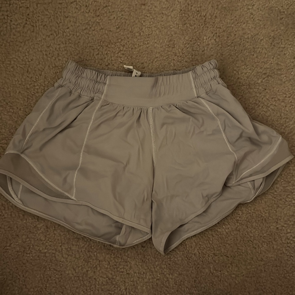 Lululemon hottie hot shorts